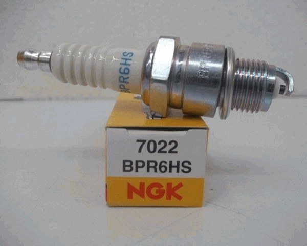 7022 BPR6HS Свеча зажигания "NGK" W20FPRU, 09482-00141